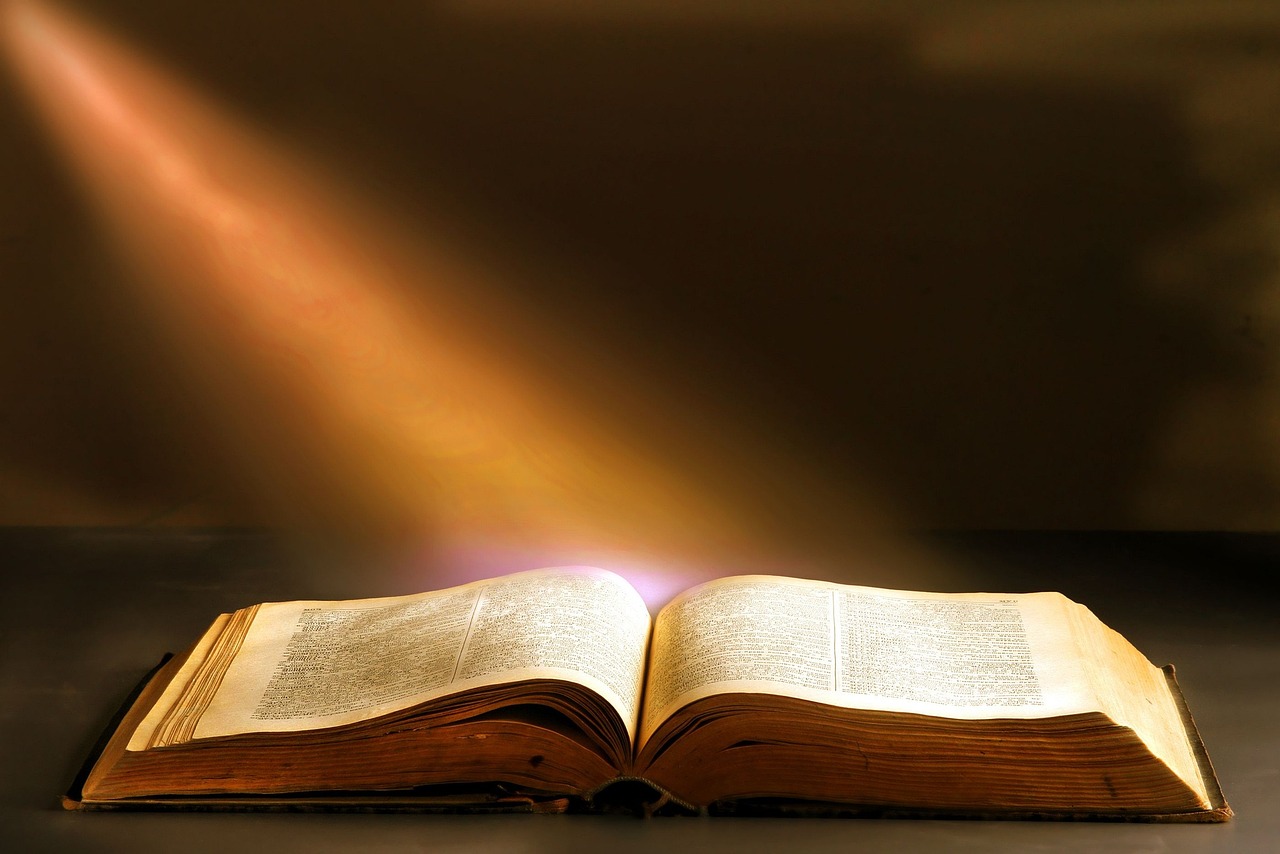 Light shinning on a Bible